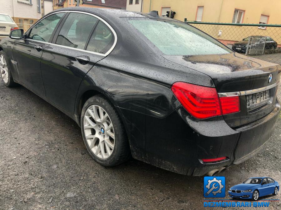 Aripa spate bmw seria 7 f01 2011